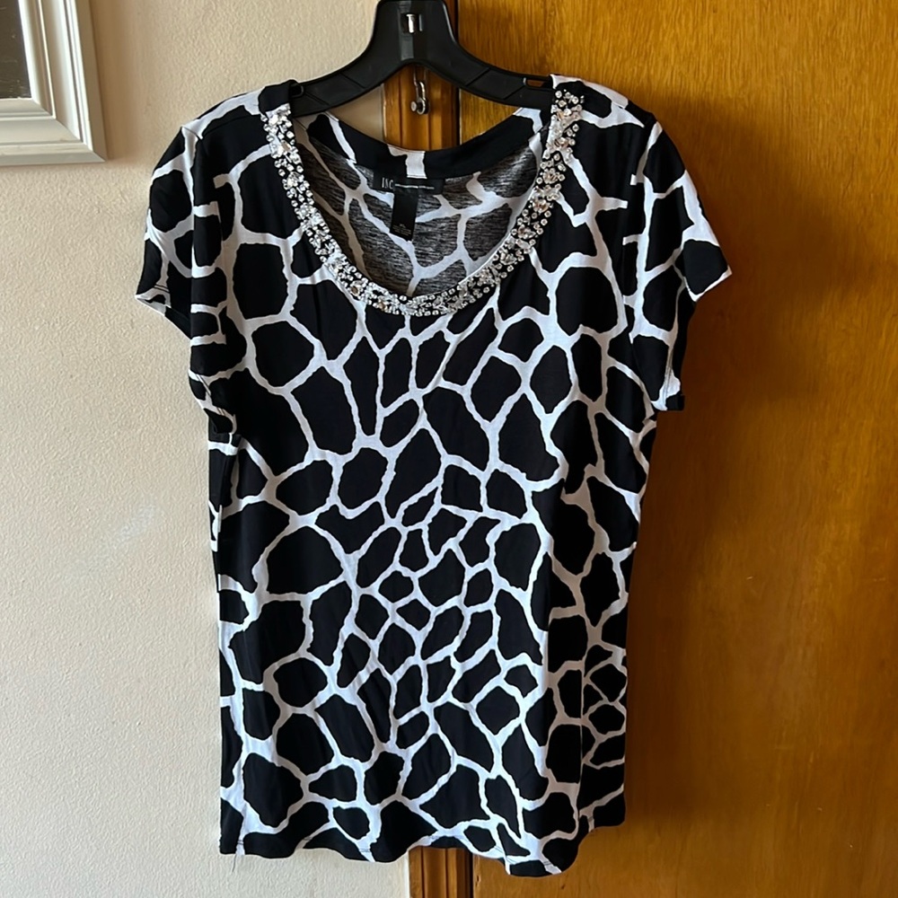 INC black and white blouse